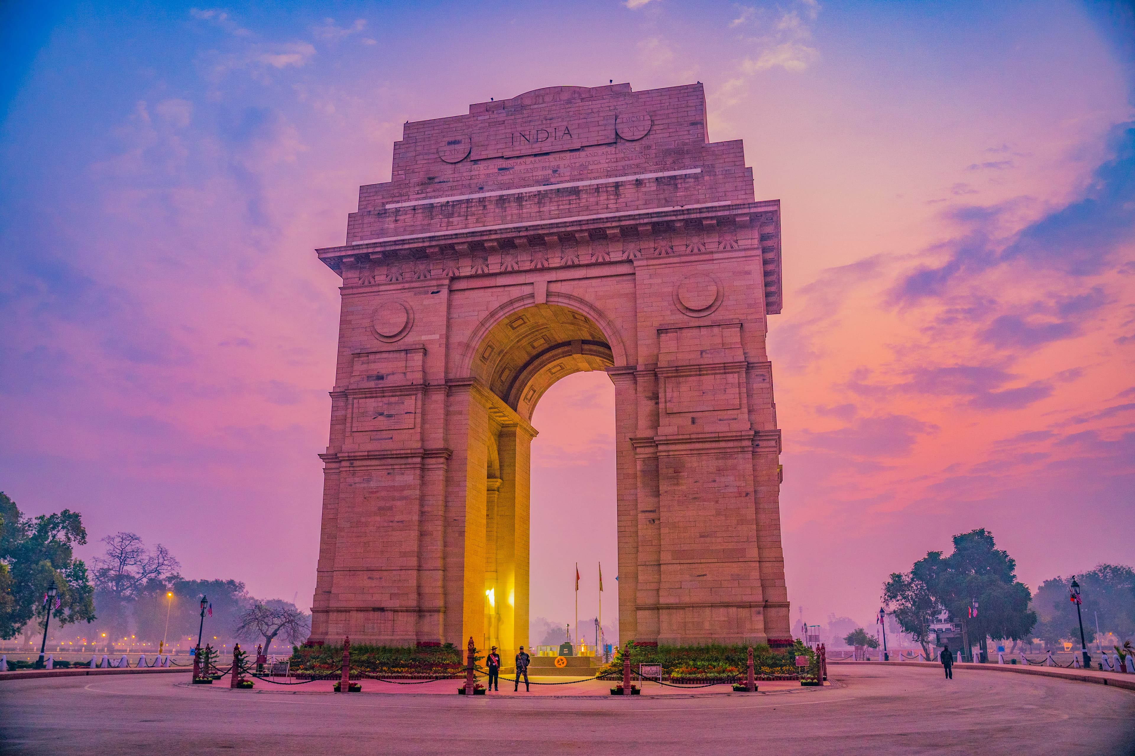 Aligarh → Delhi